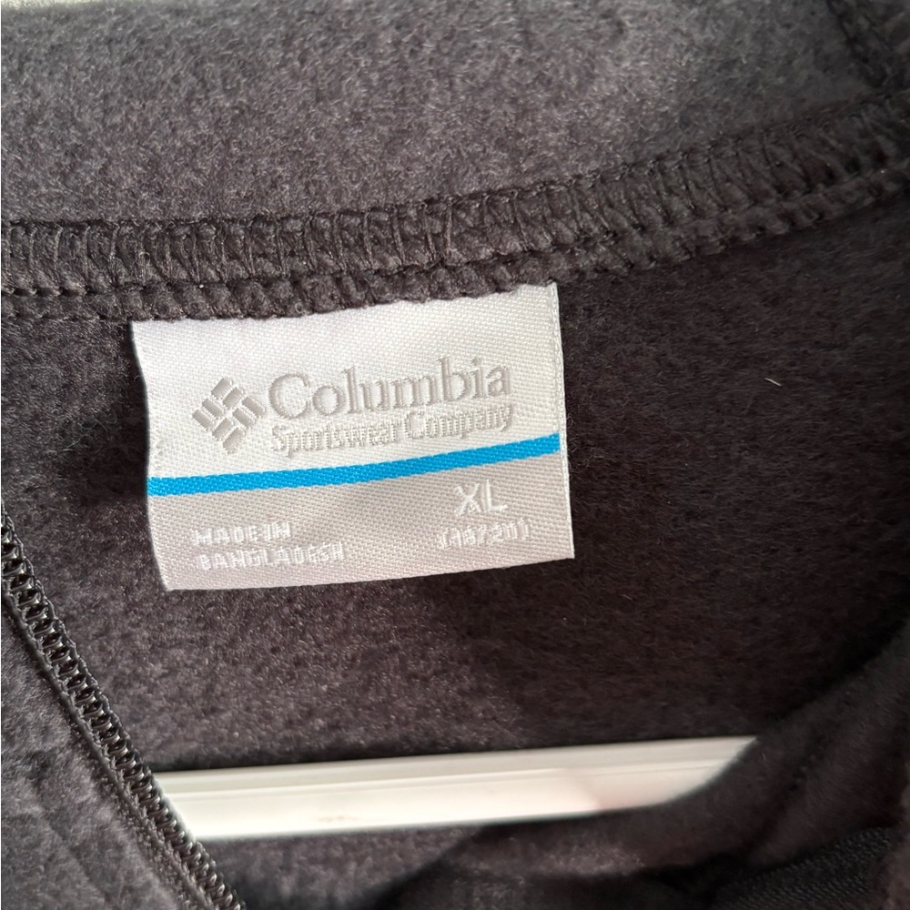 COLUMBIA BLACK FULL-ZIP FLEECE GIRLS JACKET (18-20)- WOMENS MED - Picture 4 of 6